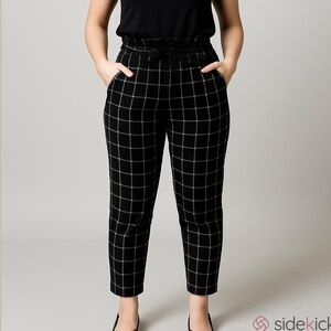 NWT CHARLOTTE RUSSE Black & White Windowpane Belted Pants 1X